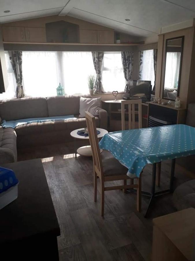 Luxe Vakantiechalet Met Omheinde Tuin Bredene 6Pers Экстерьер фото