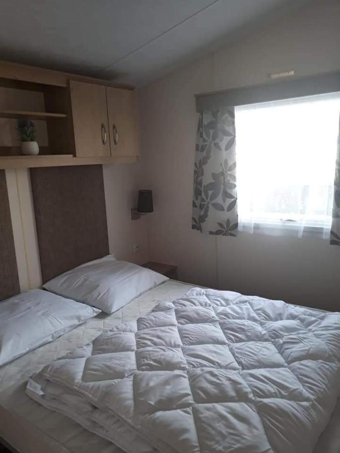 Luxe Vakantiechalet Met Omheinde Tuin Bredene 6Pers Экстерьер фото